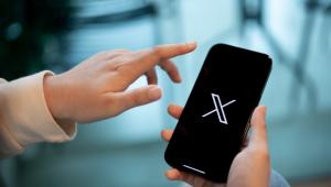 Αναφορές για προβλήματα στο X από χιλιάδες χρήστες