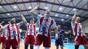 Στον Ολυμπιακό με τρομερή ανατροπή το Σούπερ Καπ του βόλεϊ ανδρών, 3-2 σετ τον Παναθηναϊκό