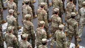 Οι ΗΠΑ μειώνουν προσωπικό στη βάση Αλ-Ουντέιντ στο Κατάρ λόγω έντασης με το Ιράν