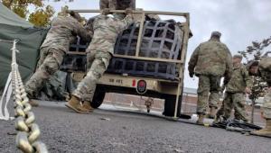 Ιράν: «Πιθανή επέμβαση ΗΠΑ στις επόμενες 24 ώρες» – Αποσύρονται στρατεύματα από βάσεις