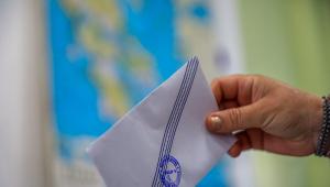 Δημοσκόπηση RealPolls: Πρωτιά για τη ΝΔ, δεύτερη η Πλεύση Ελευθερίας – Θετικό πρόσημο για την Καρυστιανού, «πεσμένος» ο Τσίπρας