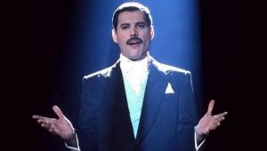 Έφυγε από τη ζωή σε ηλικία 48 ετών η «κρυφή» κόρη του θρυλικού τραγουδιστή Φρέντι Μέρκιουρι