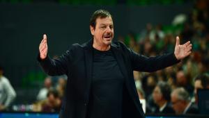 Euroleague: Πρόστιμο στον Αταμάν για τις δηλώσεις του μετά το παιχνίδι με τον Ολυμπιακό