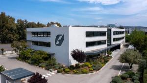 Theon International: Εξαγόρασε την Kappa Optronics για 69,9 εκατ. – Επιτάχυνση επένδυσης στη Harder Digital