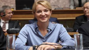 Σδούκου: Διάλογος με αγρότες, όχι με υβριστές