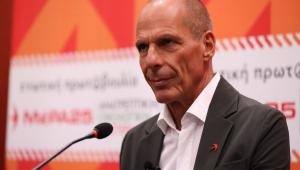 Βαρουφάκης: Κλήση σε προκαταρκτική εξέταση για τις δηλώσεις περί ecstasy-Παρέμβαση αστυνομίας στο σπίτι του