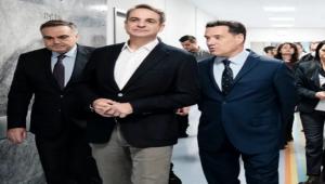 Στα εγκαίνια του ανακαινισμένου ΤΕΠ στον Ερυθρό Σταυρό ο Μητσοτάκης