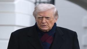 Ο Τραμπ απειλεί με δασμούς όσους δεν στηρίξουν το σχέδιο για τη Γροιλανδία