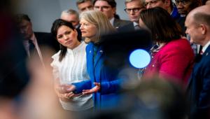 Η Δανία διαψεύδει τον Τραμπ: Δεν υπάρχουν κινεζικά ή ρωσικά πλοία κοντά στη Γροιλανδία – Συνεχίζονται οι αντιδράσεις Ρεπουμπλικανών βουλευτών