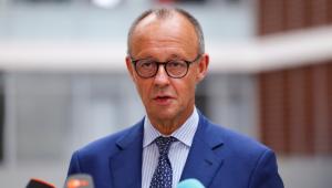 Ευθείες «βολές» Μέρτς σε Τραμπ: «Η Ευρώπη χρειάζεται να χειραφετηθεί – Οι ΗΠΑ δεν αποτελούν αξιόπιστο εγγυητή της διεθνούς τάξης»