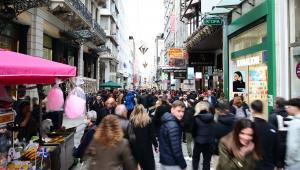 Τι ώρα ανοίγουν τα μαγαζιά αύριο Κυριακή 18/1
