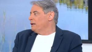 Ιορδάνης Χασαπόπουλος για τον θάνατο του Γιώργου Παπαδάκη: «Βγαίνουν τώρα κάποιοι και λένε “ήσουν δάσκαλος”, υποκριτές, από πίσω έλεγαν τα χειρότερα»