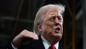 Ο Ντόναλντ Τράμπ επιβάλλει δασμούς 10% σε 8 χώρες της Ευρώπης επειδή έστειλαν στρατό στην Γροιλανδία και θα αυξηθούν επιπλέον15% στο μέλλον