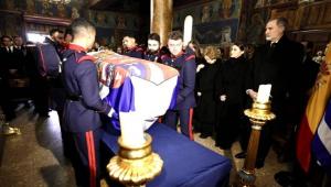 Πριγκίπισσα Ειρήνη: Την αποχαιρέτησε σύσσωμη η ισπανική βασιλική οικογένεια – Σε λαϊκό προσκύνημα η σορός της (ΒΙΝΤΕΟ -ΕΙΚΟΝΕΣ)