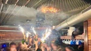 “Βλέπω συνέχεια τα πρόσωπα των νεκρών”: Συγκλονίζει η εργαζόμενη που βγήκε σώα από τη φωτιά στο Κραν Μοντανά