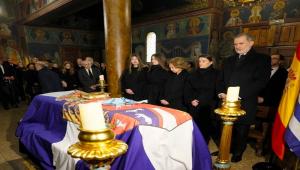 Πριγκίπισσα Ειρήνη: Την αποχαιρέτησε σύσσωμη η ισπανική βασιλική οικογένεια – Σε λαϊκό προσκύνημα η σορός της