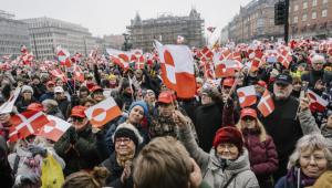 Οι ευρωπαϊκές αντιδράσεις στις απειλές Τραμπ για Γροιλανδία και δασμούς -  Θέτουν σε κίνδυνο τις διατλαντικές σχέσεις (video)
