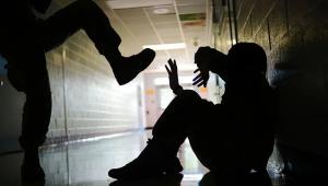 Παραβατικότητα ανηλίκων: Ένα πολυπαραγοντικό κοινωνικό φαινόμενο πίσω από τη δημόσια ανησυχία