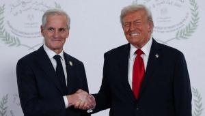 Νορβηγία για δασμούς Τραμπ: «Προς το παρόν» όχι στα αντίμετρα σε αμερικανικές εισαγωγές