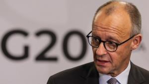 Με καθυστέρηση η αντίδραση του Μερτς για τους δασμούς Τραμπ