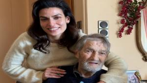 Συγκινεί η Τόνια Σωτηροπούλου για τον θάνατο του πατέρα της: «Ήταν πολύ ωραίος τύπος» – «Με έμαθε να πέφτω 7 φορές και να σηκώνομαι 8»