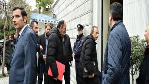 Σε εξέλιξη η συνάντηση Μητσοτάκη με τους αγρότες - Εξω από το Μαξίμου ο Ανεστίδης [εικόνες - βίντεο]