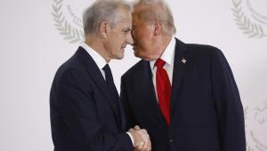 Στη δημοσιότητα τα μηνύματα Τραμπ με τον Νορβηγό πρωθυπουργό: «Απόλυτο έλεγχο της Γροιλανδίας»