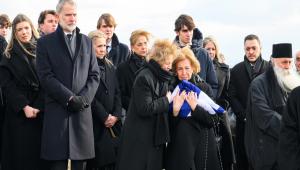 Πριγκίπισσα Ειρήνη: Σε στενό οικογενειακό κύκλο η ταφή - Φωτογραφίες από το Τατόι