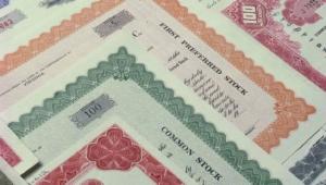 Δανία: Συνταξιοδοτικό ταμείο πουλάει αμερικανικά ομόλογα