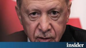 Ερντογάν: Οι κουρδικές δυνάμεις στη Συρία πρέπει να καταθέσουν τα όπλα και να διαλυθούν τώρα