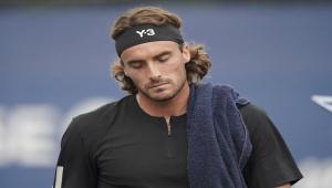 Australian Open: Πάλεψε αλλά δεν τα κατάφερε ο Στέφανος – Ηττήθηκε με 3-1 σετ από τον Μάχατς και έμεινε εκτός διοργάνωσης
