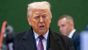 O Tραμπ κατέθεσε αγωγή σε βάρος της JPMorgan Chase και ζητά 5 δισ. δολάρια αποζημίωση