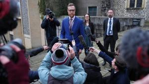 Σάλος στη Βρετανία: Δημοτικός σύμβουλος νάρκωνε και βίαζε τη σύζυγό του για 15 χρόνια