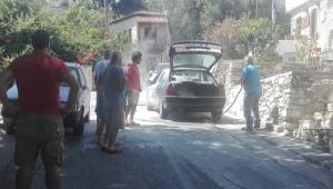 ÎÏÏÎ¿ÎºÎ¯Î½Î·ÏÎ¿ ÏÎ®ÏÎµ ÏÏÏÎ¹Î¬ Î´Î¯ÏÎ»Î± ÏÎµ Î±ÏÎ¿Î¸Î®ÎºÎµÏ Î¼Îµ ÎºÎ±ÏÏÎ¹Î¼Î± ÏÏÎ¹Ï ÎÎ·Î»Î¹Î­Ï