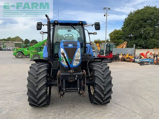 Tractor agrícola - New Holland - t7.210 tractor (st26606)