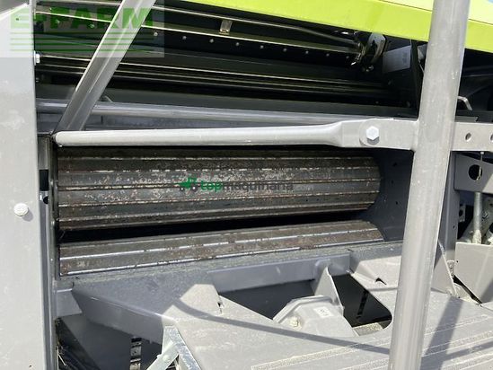 Empacadora gigant - Claas - rollant 520 rc cnob-edition