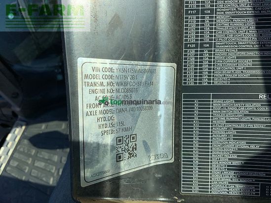 Tractor agrícola - Valtra - n175 unlimited versu tractor (st25430)