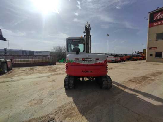 Miniexcavadora TAKEUCHI TB290
