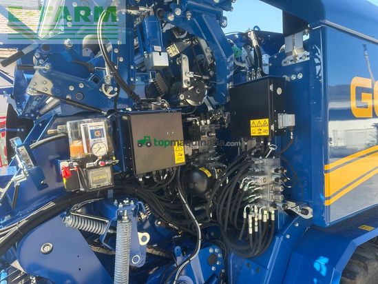 Empacadora gigant - Göweil - G-1 F125 Kombi