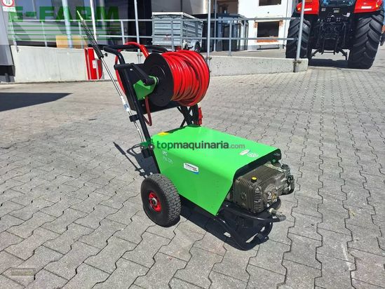 Riego -  - pw-c85 d2030p-t mit 1.800 liter wasserleistung
