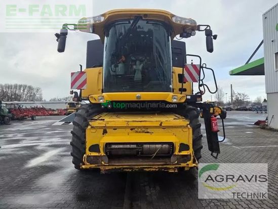 Cosechadora de Cereal - New Holland - cr 9080