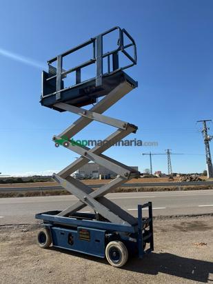 Cesta elevadora de Tijera