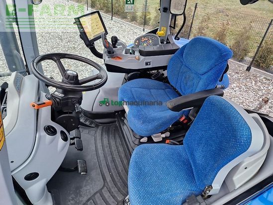 Tractor agrícola - New Holland - t7.200 autocommand