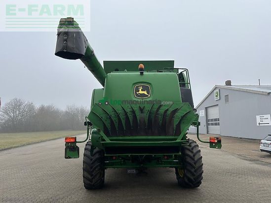 Cosechadora de Cereal - John Deere - t660