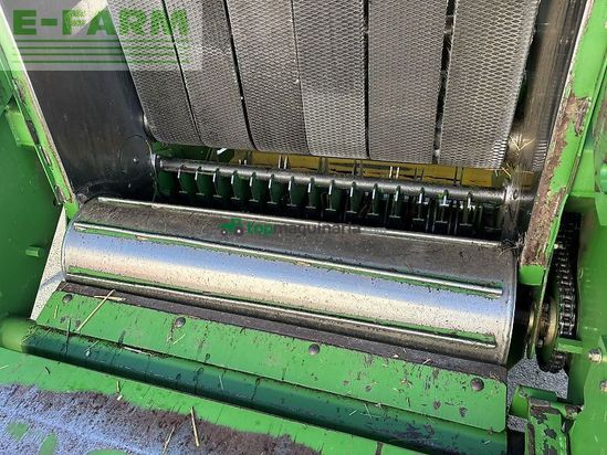 Empacadora gigant - John Deere - 592