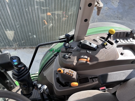 Tractor agrícola - John Deere - 6105RC