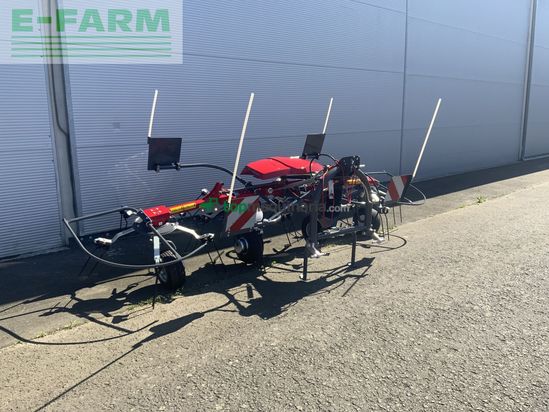 Henificador - Massey Ferguson - td404dn