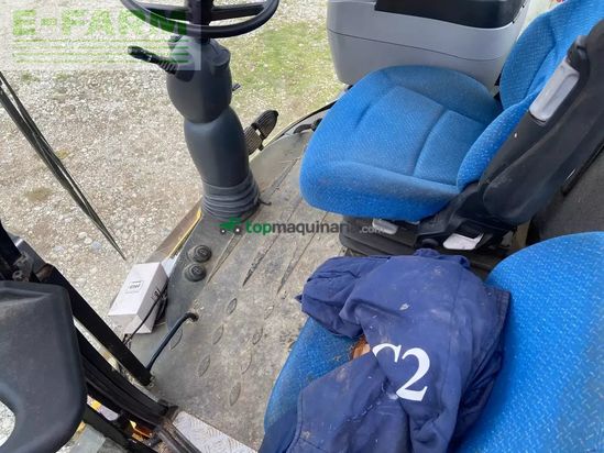 Cosechadora de Cereal - New Holland - fr 9040