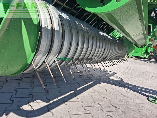 Empacadora gigant - John Deere - v 451 m