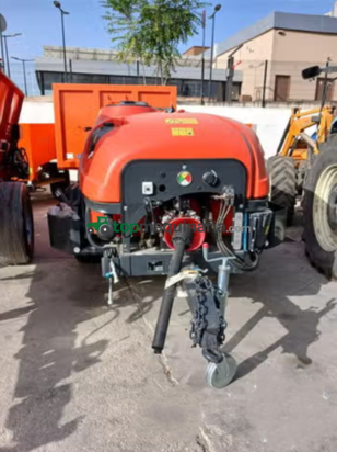 ATOMIZADOR ARRASTRADO KUBOTA INNOLIVE 3000L